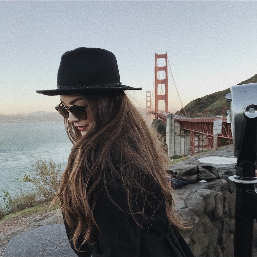 Meet your Posher, Jennifer